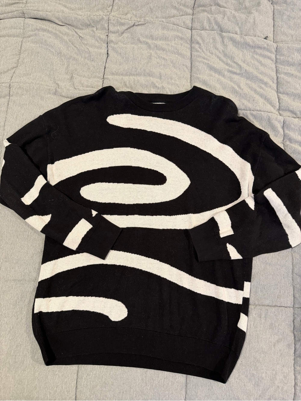 Zara Black Crewneck Sweater with White Swirl Pattern